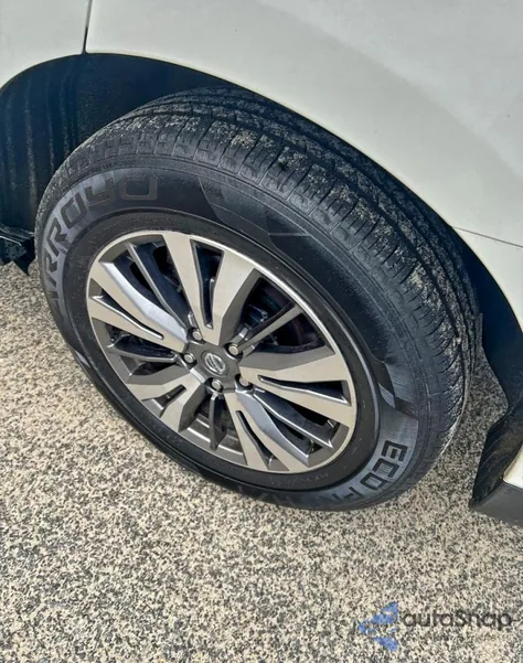 2020 Nissan Pathfinder Sl z USA, uszkodzony, nr VIN 5N1DR2CM2LC577399